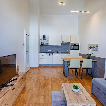 Happy Aich 2 By Alpenidyll Apartments Bagian luar foto